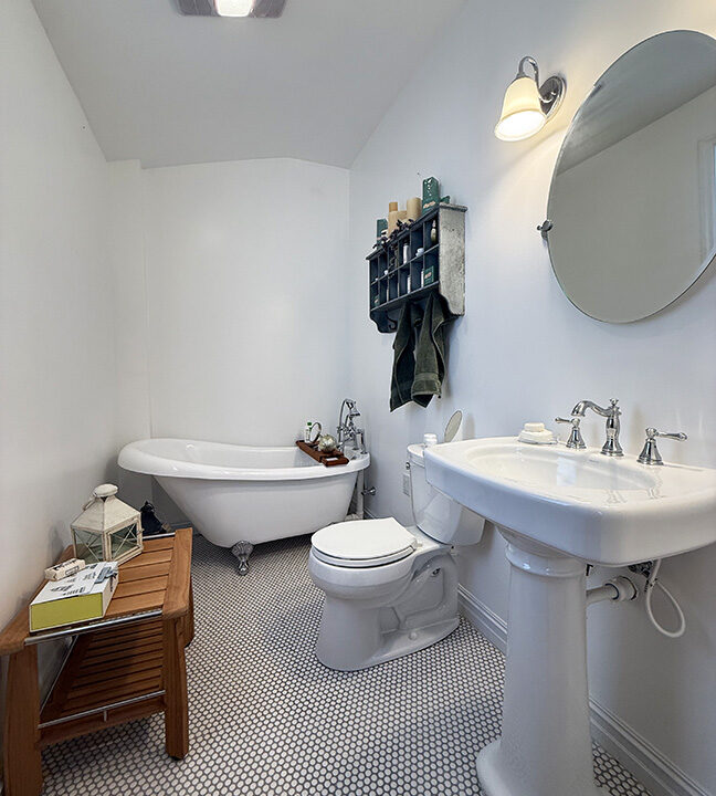 28-Bath2-1