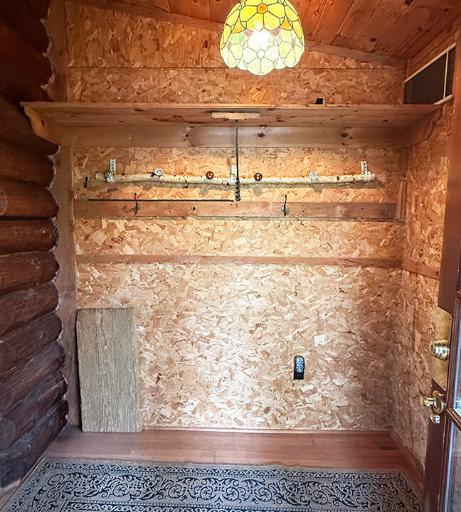 3-Entry-Mudroom